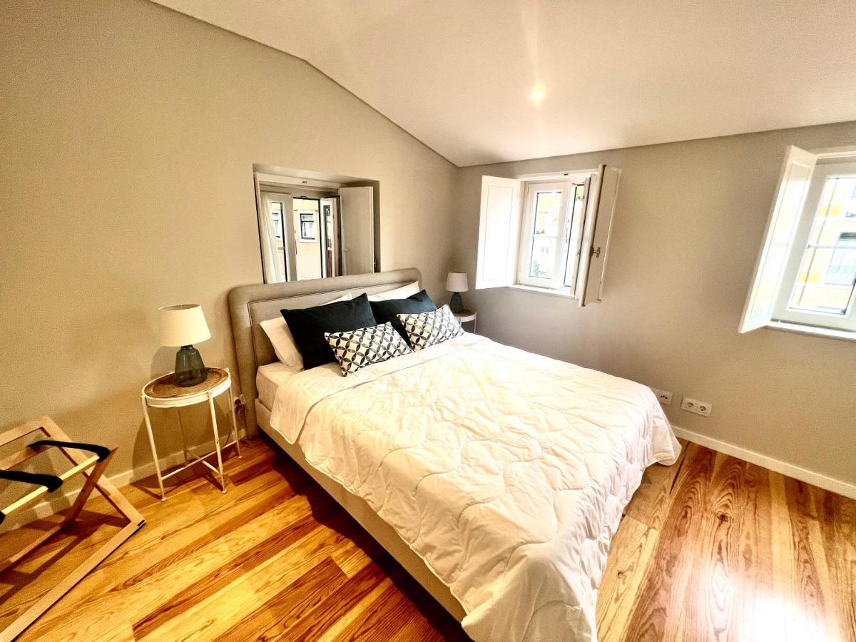 Discover Lisbons History - Stylish Apartment In Alfama エクステリア 写真