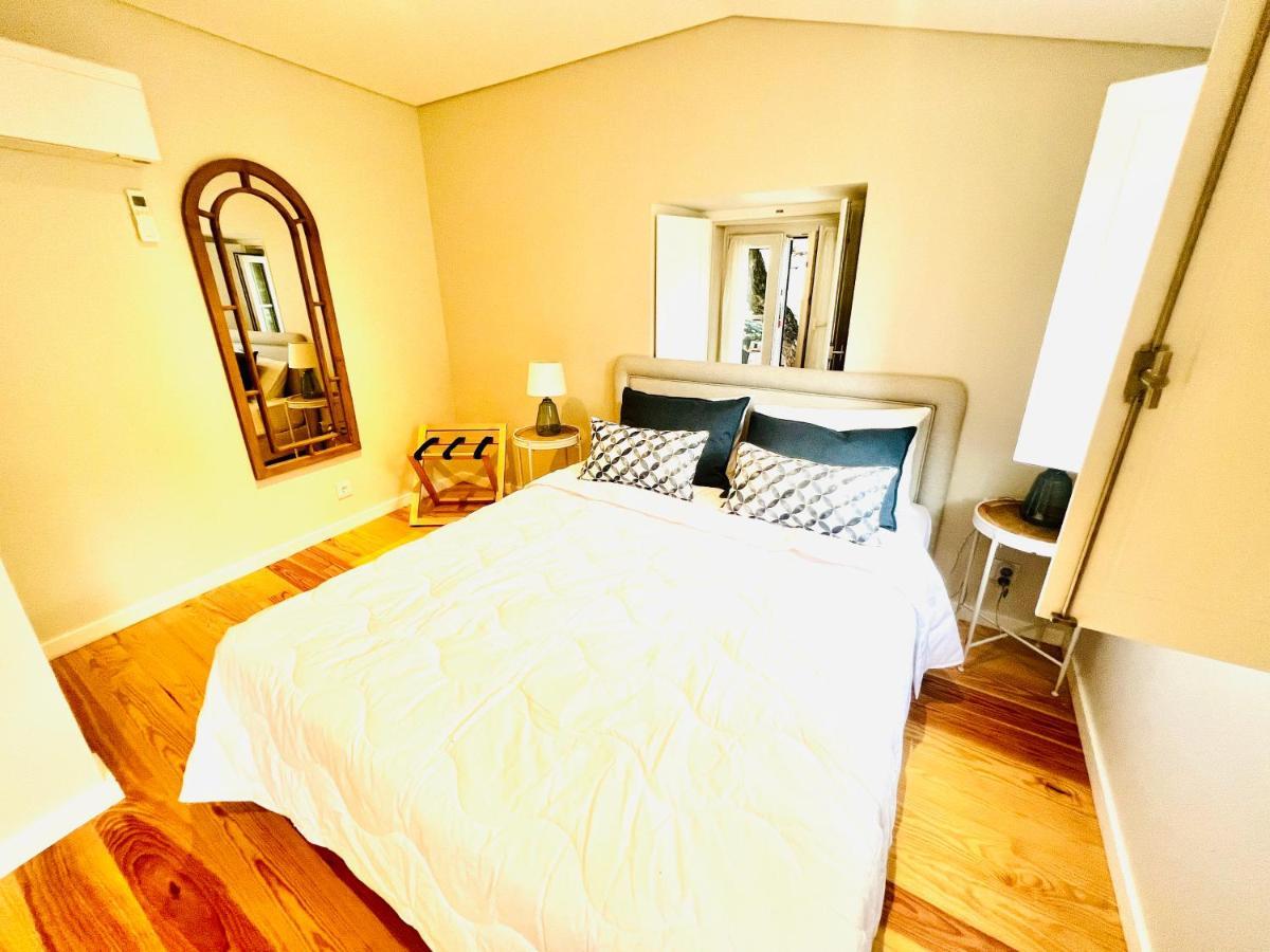 Discover Lisbons History - Stylish Apartment In Alfama エクステリア 写真